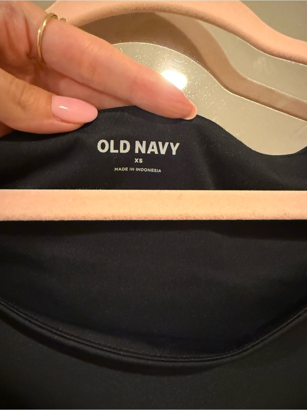 Old Navy Black Off-Shoulder Long Sleeve Top - Picture 2 of 2